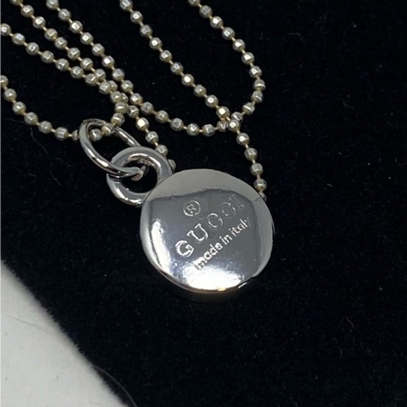 Gucci Made in Italy  Silver Small Round Pendant on Sterling Silver 925 chain. - Picture 10 of 10